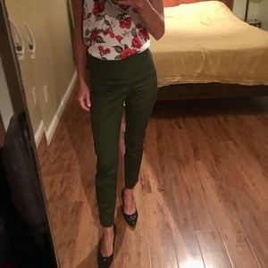 Business casual ankle pants